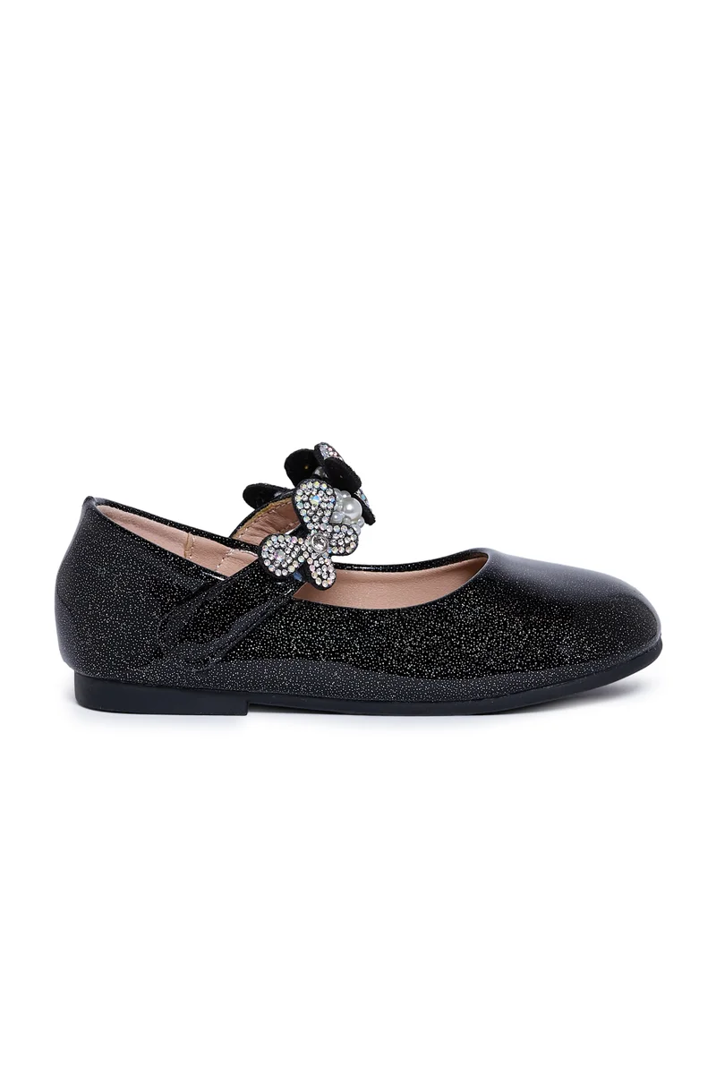 جيومني أحذية جيومني للراقصات للفتيات الرضعات – أحذية ناعمة مغلقة الأصابع للبنات الصغيرات، ملابس يومية مريحة ومناسبات خاصة